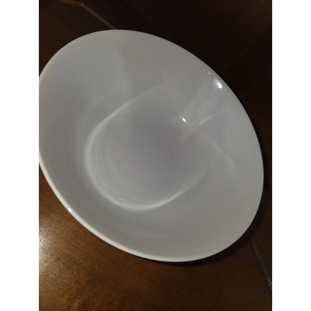 4 Chinese Handpaintes Porcelain Famille Rose Matching Bowls